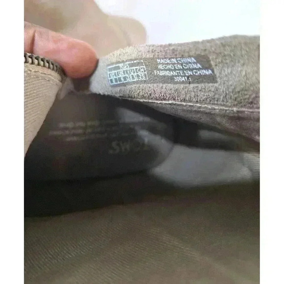 TOMS Women's Desert Wedge High Taupe Suede Croc Embossed Ankle Bootie Size 8 - Picture 5 of 5